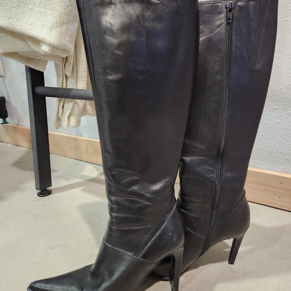 GUESS By Marciano | Black Leather Tall Houston Boots Heel 7W - Picture 8 of 12